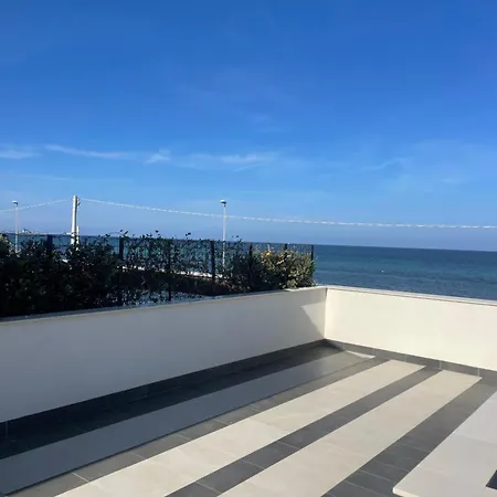 Casamare Leo Apartament