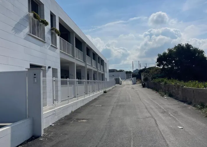 Casamare Leo Apartment